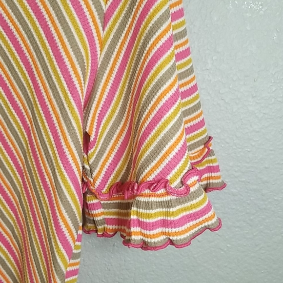 3 for $15 Ginger G Striped Top Small - Picture 3 of 6